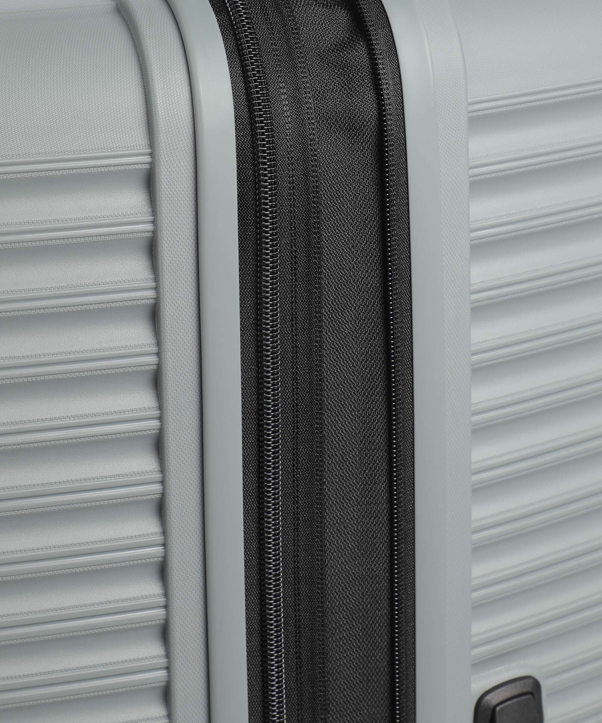 American Tourister Liftoff Kofferset (4 wielen) charcoal grey - Image 4