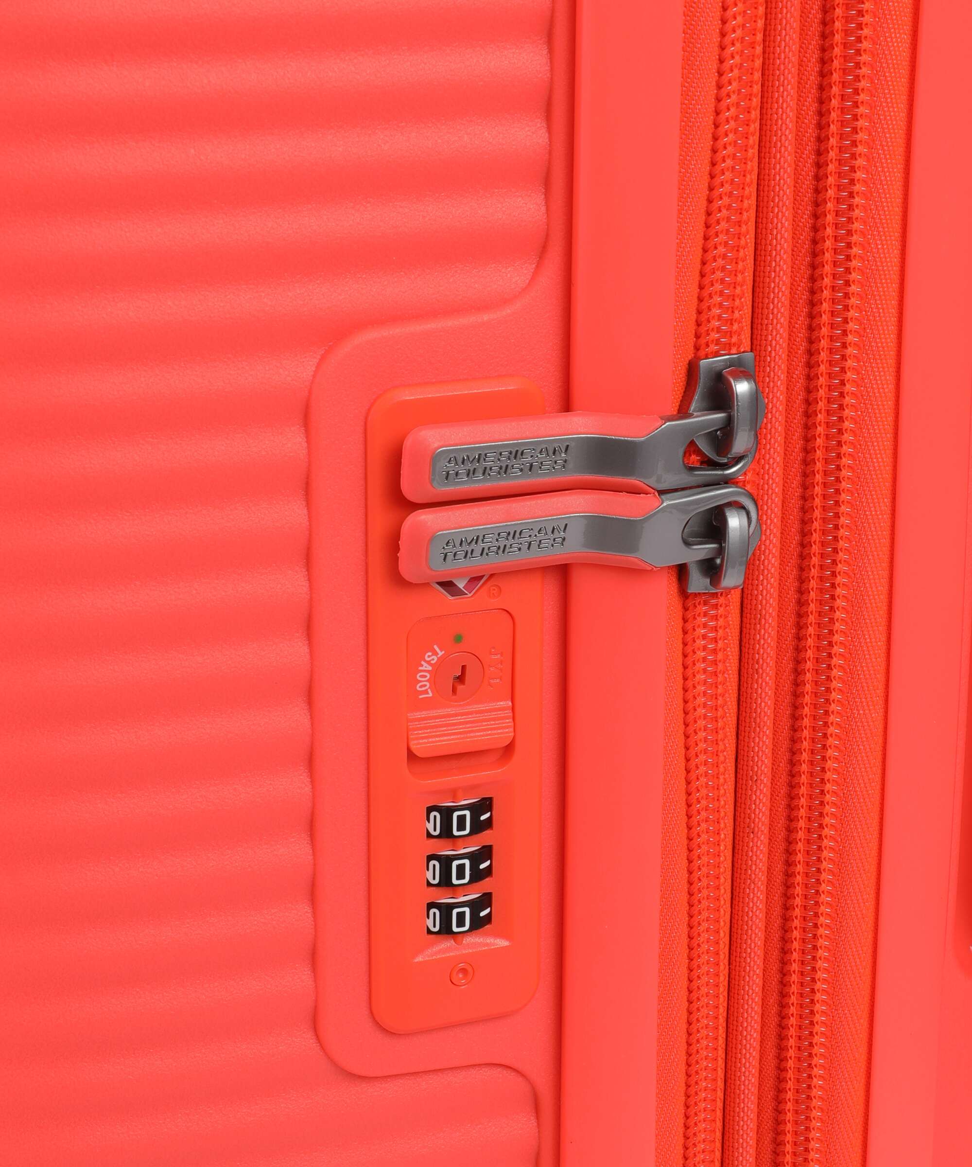 American Tourister Soundbox Trolley (4 wielen) neon orange - Image 3