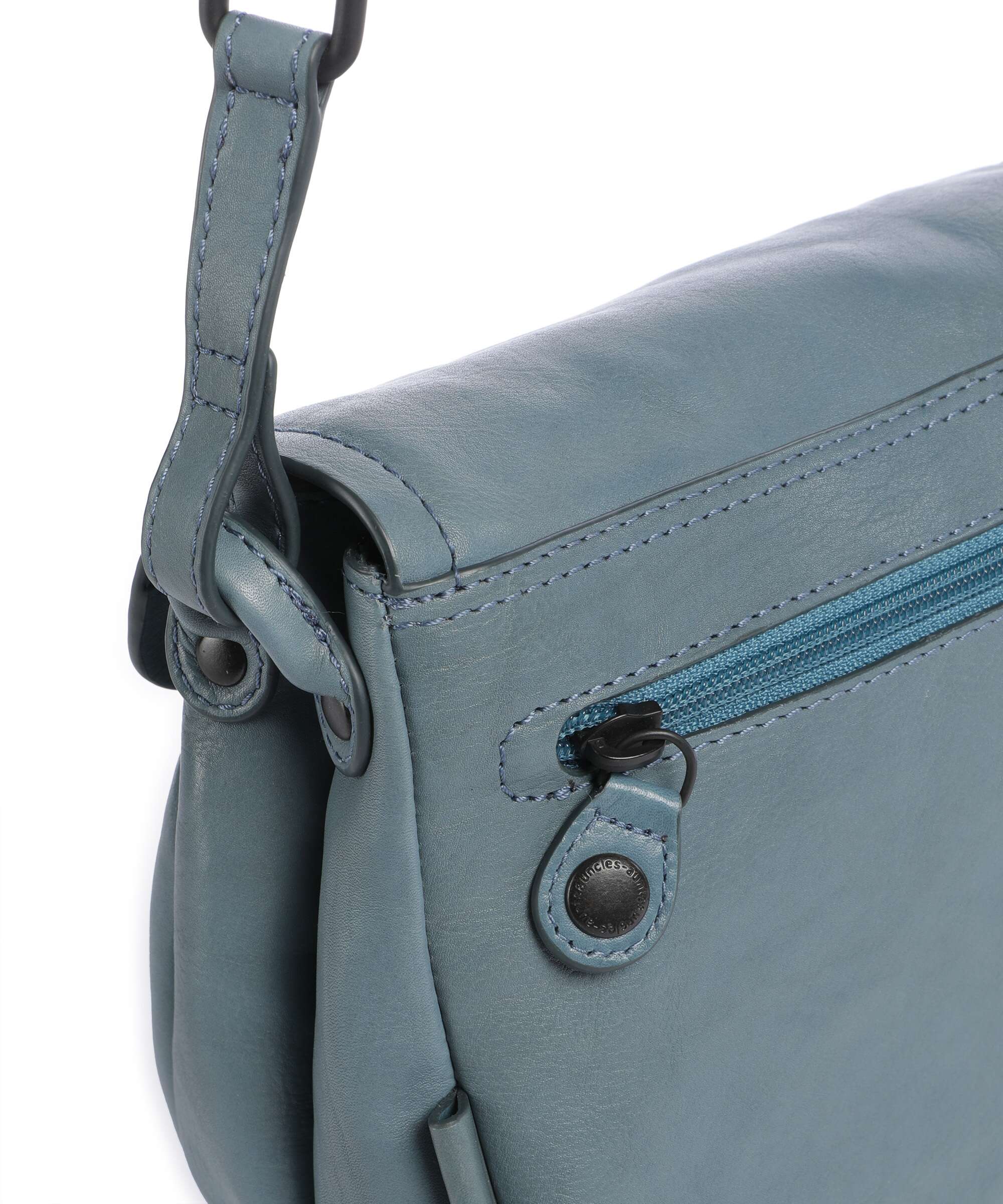 Aunts & Uncles Grandma's Luxury Club Mrs. Coconut Cake Crossbody tas aegean blue - Image 4