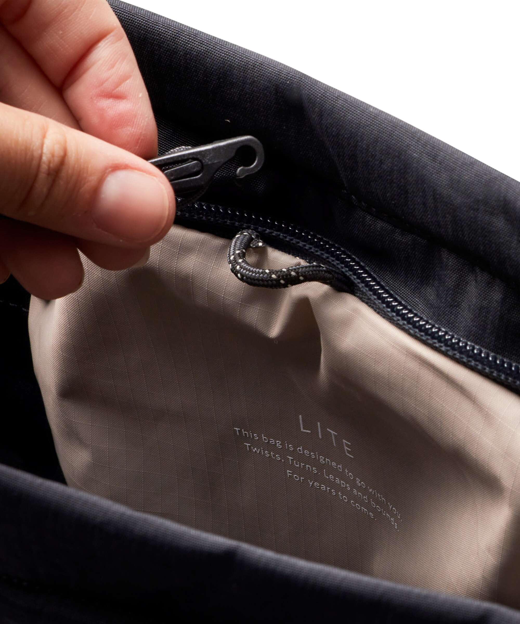Bellroy Lite 18 Rugzak-tas black - Image 8