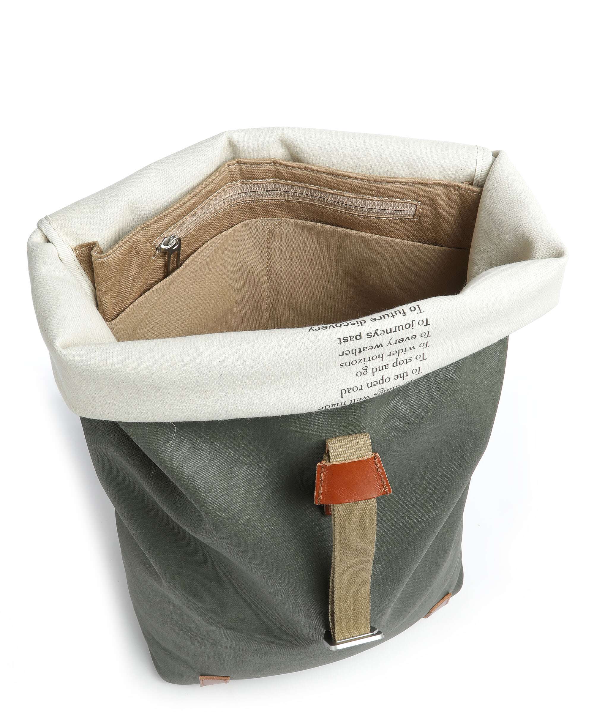 Brooks England Pickwick Cotton Canvas Large Rolltop rugzak sage green/honey details - Image 6