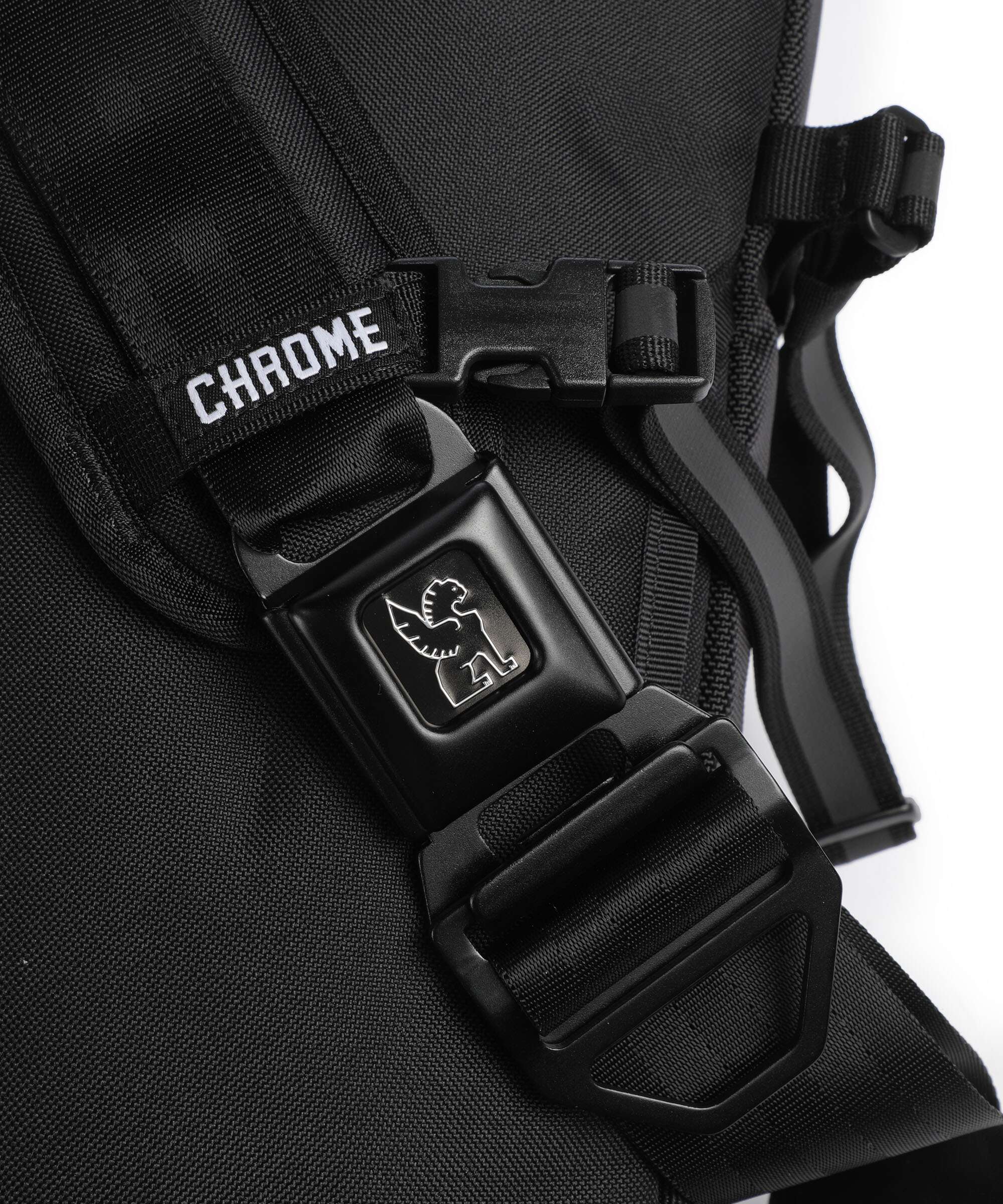 Chrome Kadet Sling rugzak black - Image 5