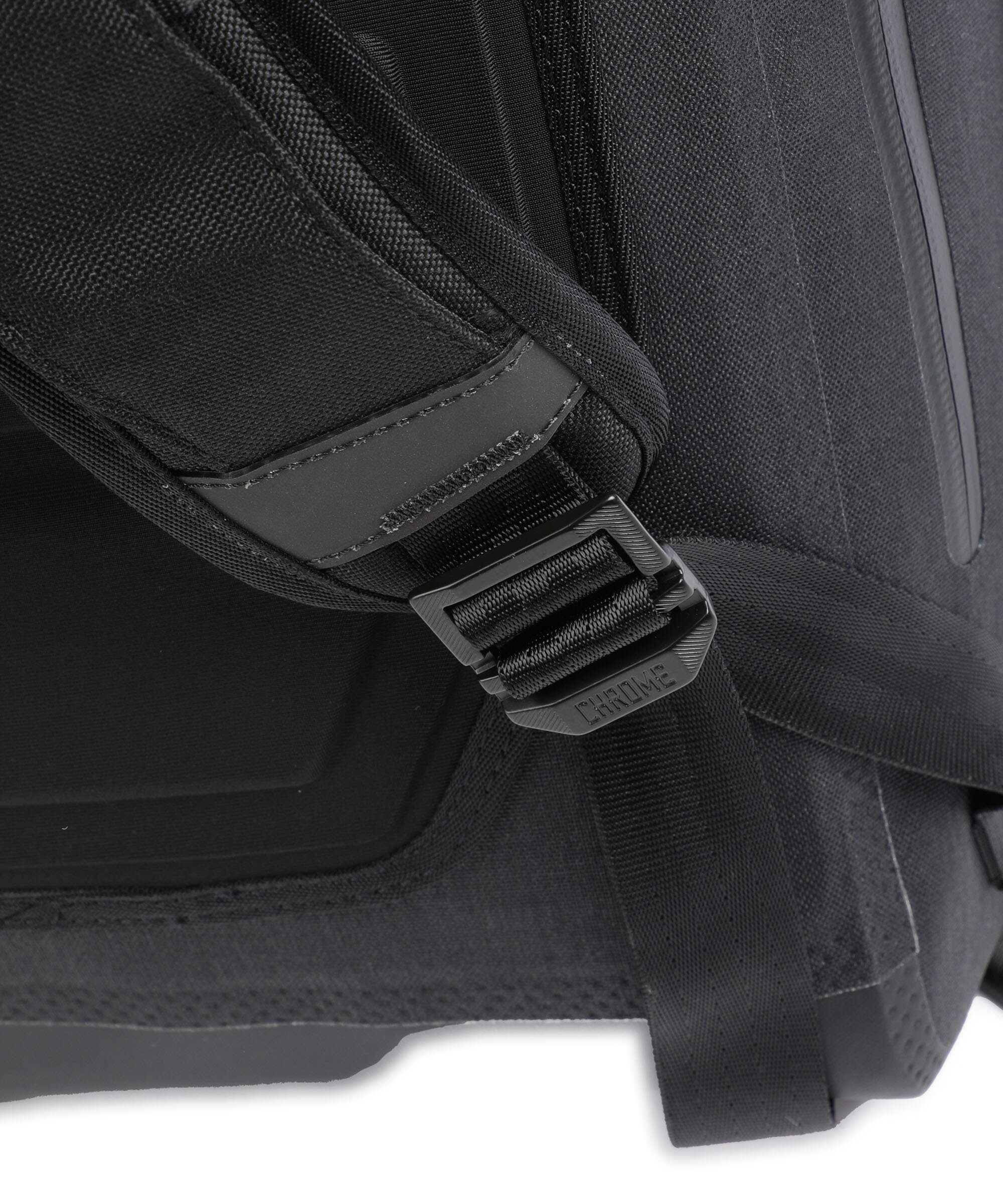 Chrome Urban Ex 20 Rolltop rugzak black - Image 4