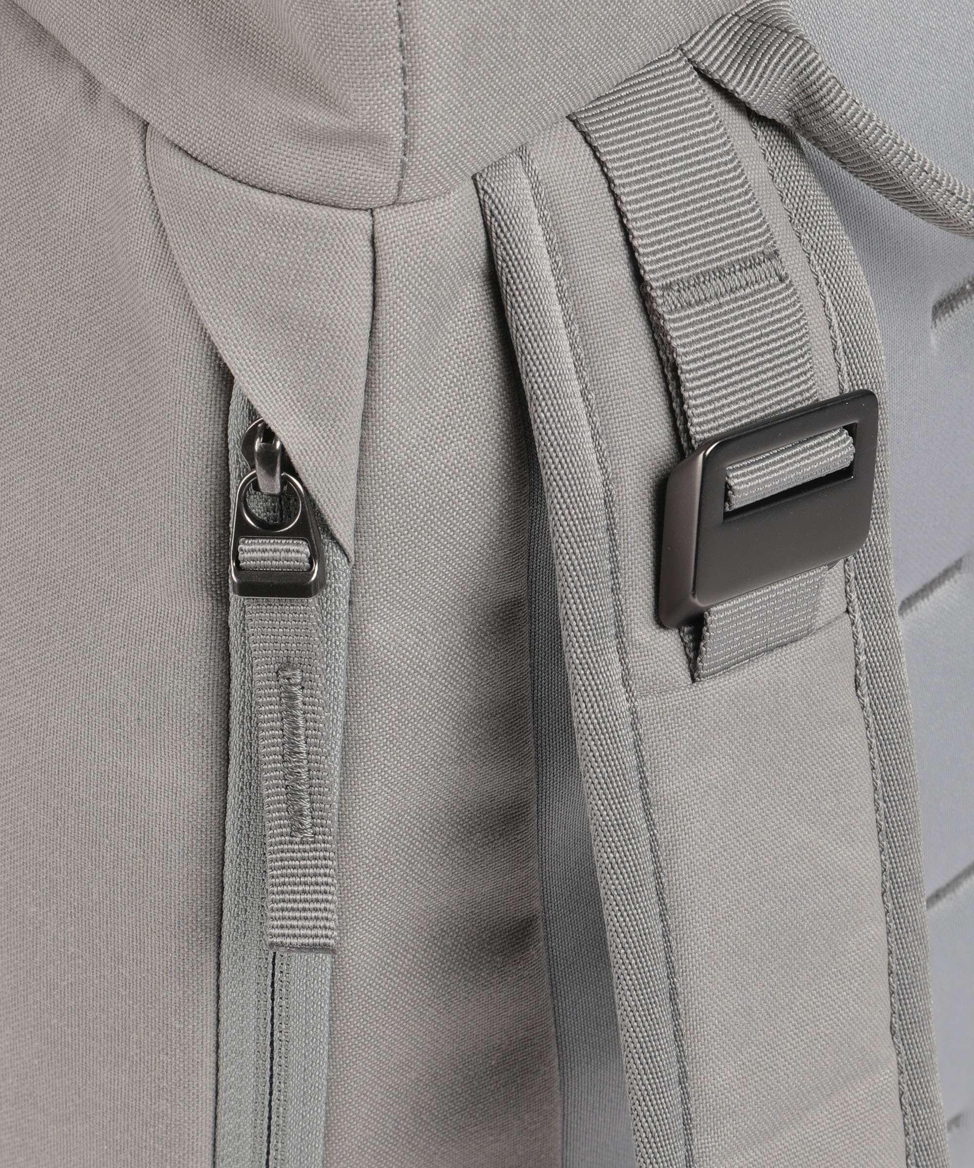 Db Hugger 30 Rugzak sand grey - Image 4