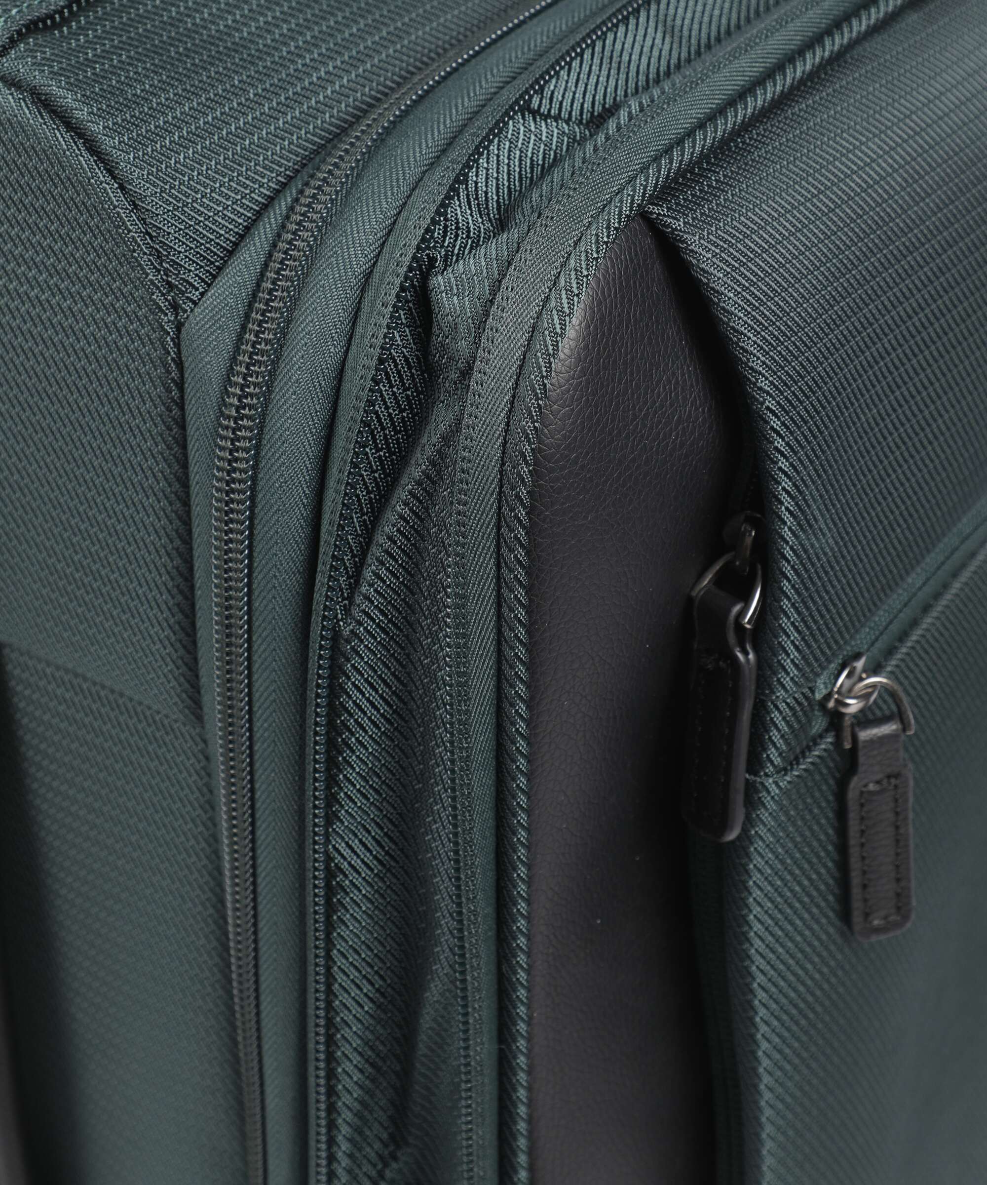 Delsey Paris Montmartre Air 3.0 Slim Trolley (4 wielen) pine - Image 4