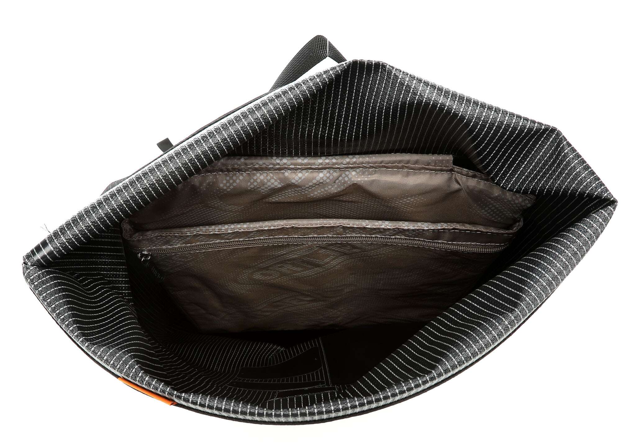 Ortlieb Commuter-Daypack Urban 21 Rolltop rugzak black reflective - Image 4