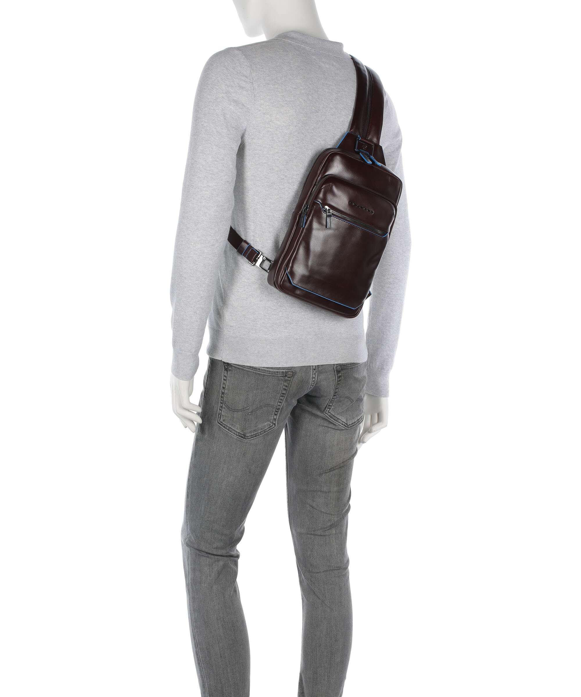 Piquadro Blue Square Sling rugzak mogano - Image 3