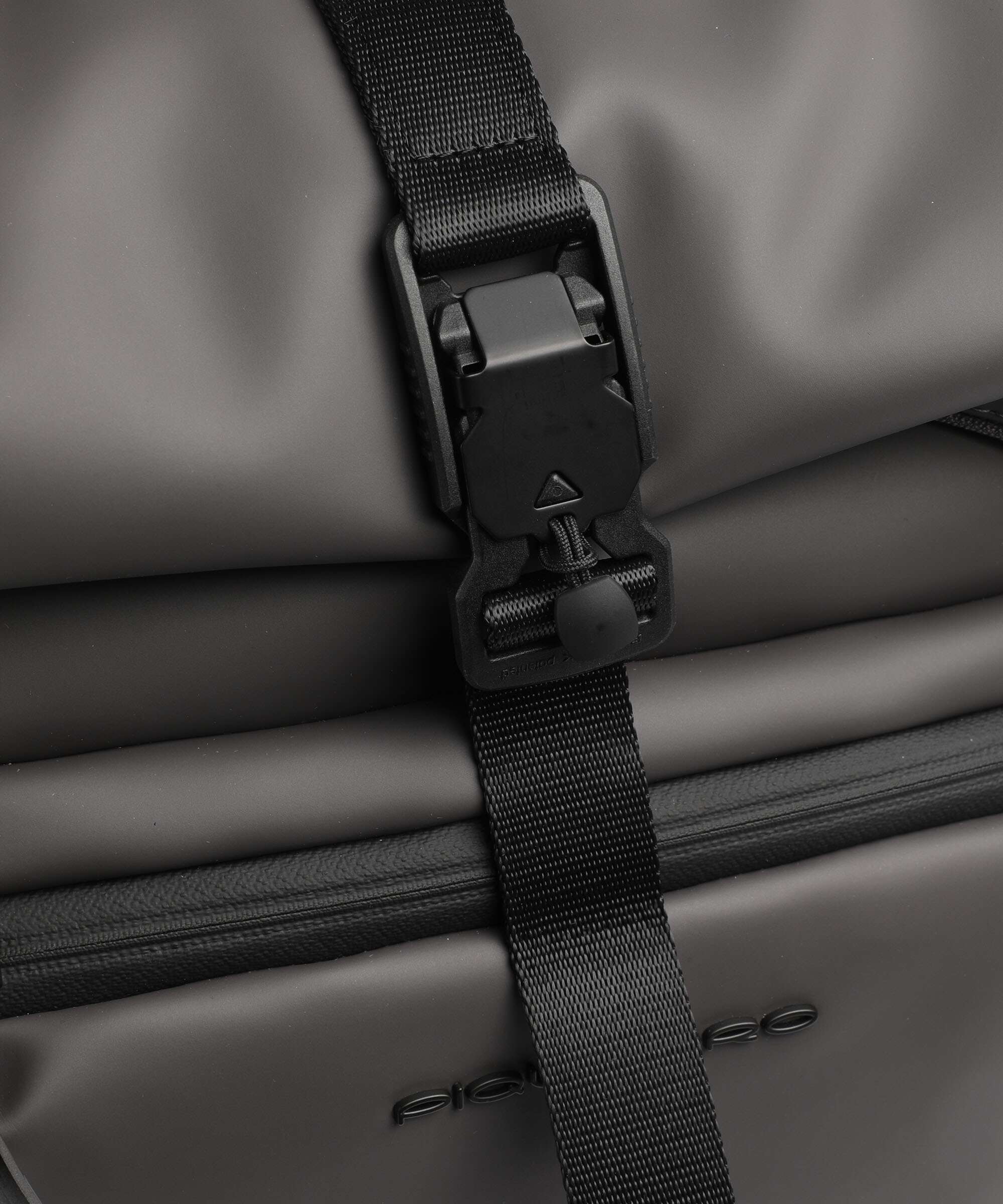 Piquadro Corner 2.0 Rolltop rugzak grigio - Image 5