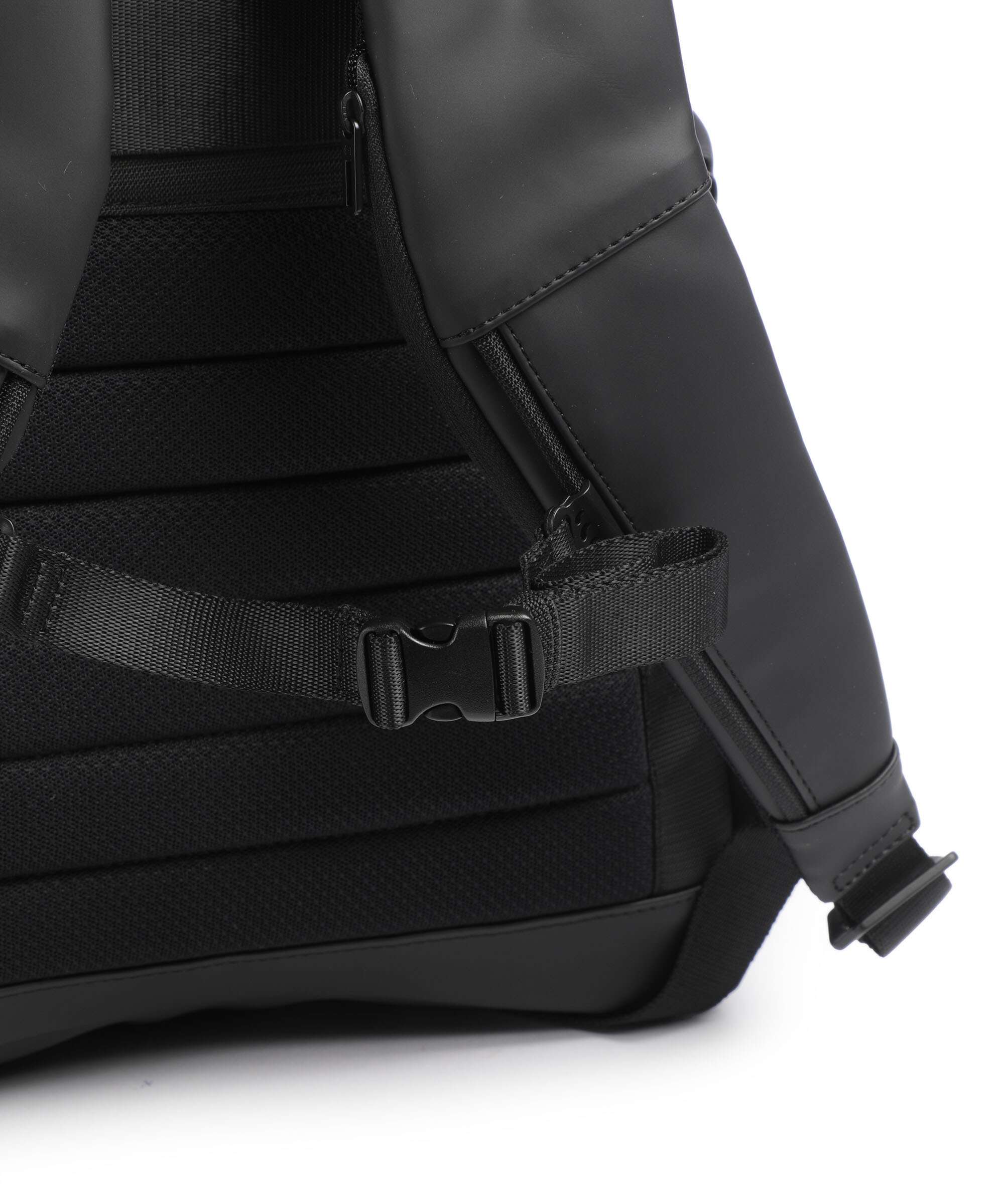 Piquadro Corner Special Ducati Rolltop rugzak black - Image 5