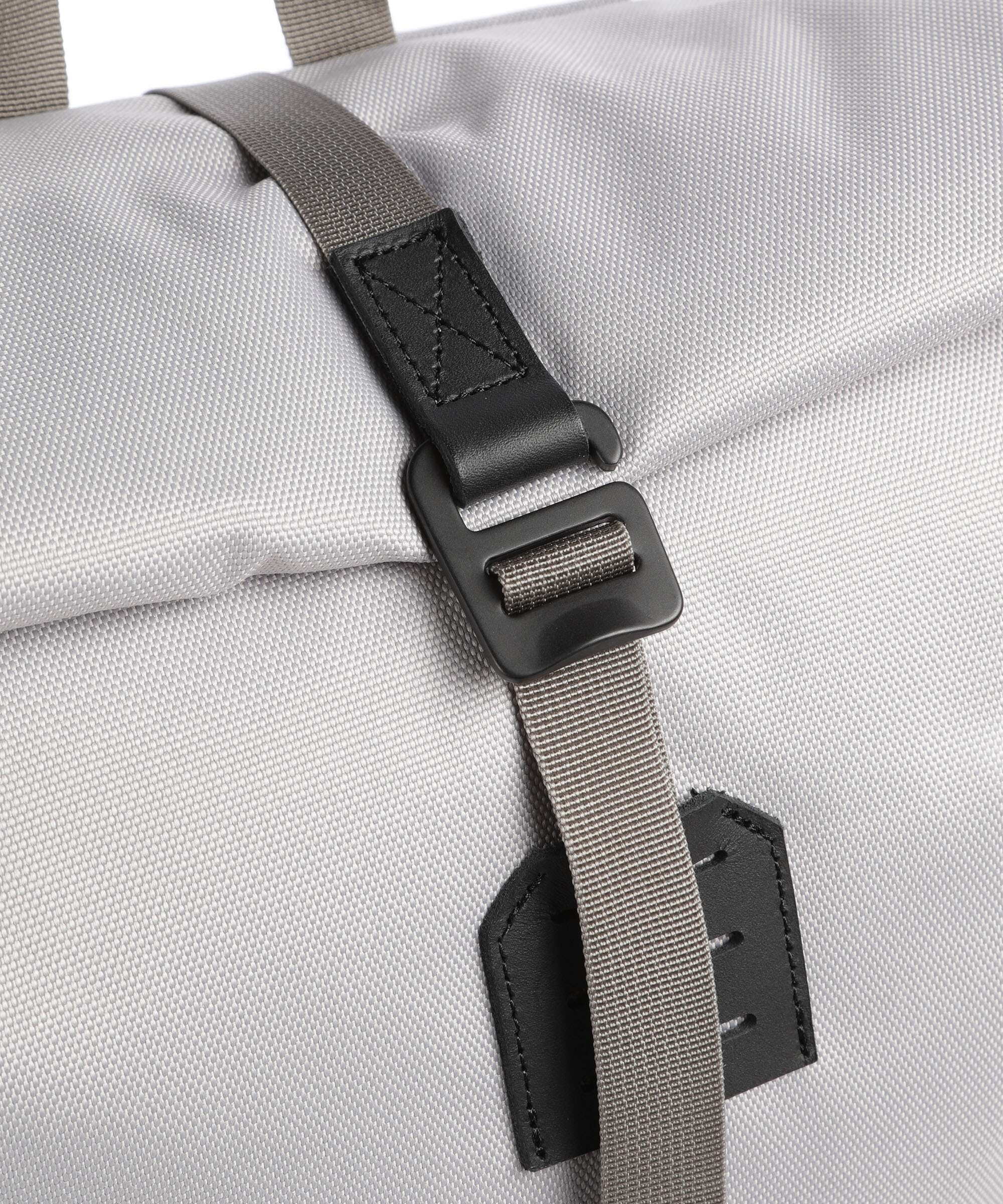 Sandqvist Icon L Rolltop rugzak light grey - Image 4