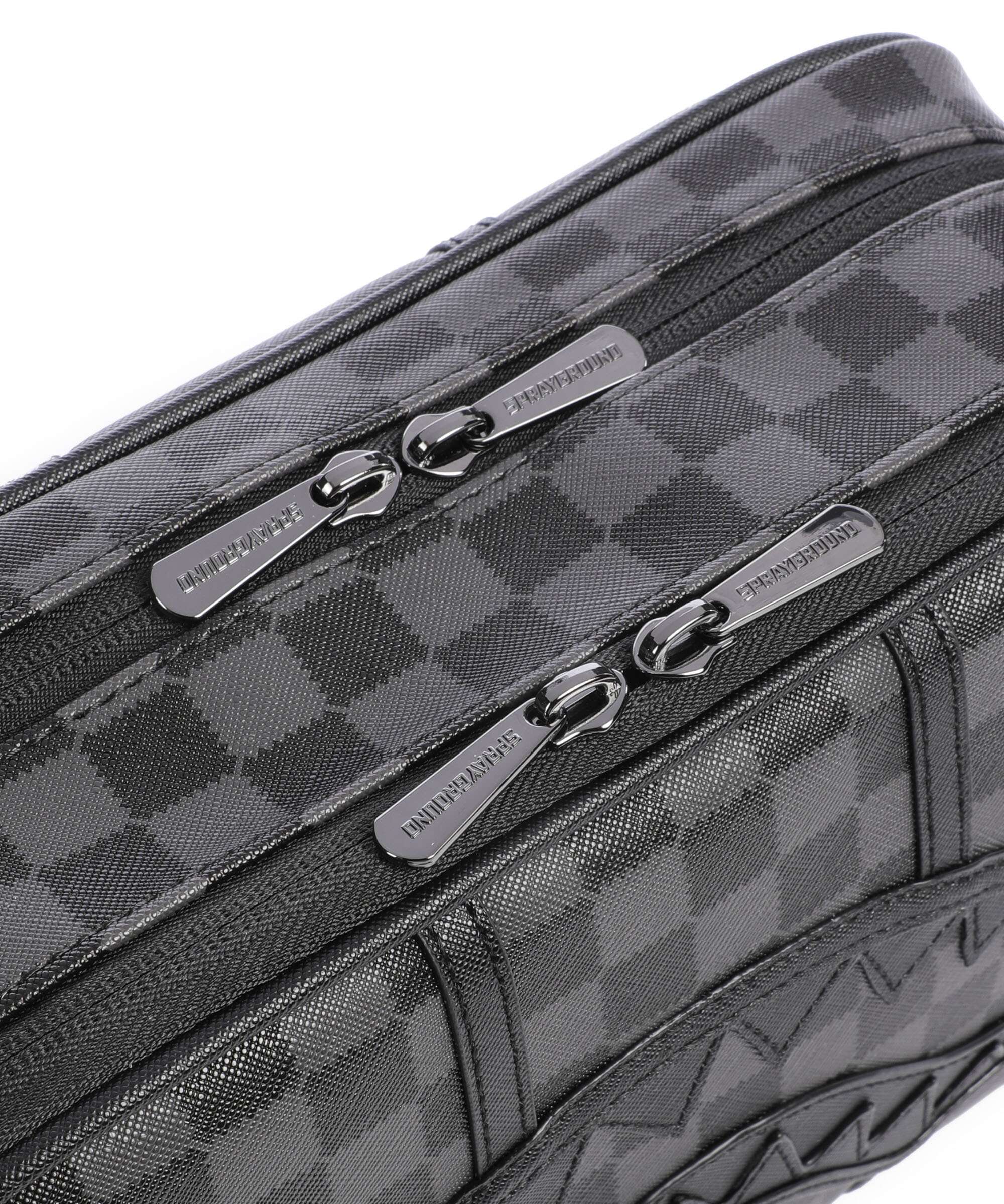 Sprayground Midnight Chateau Toilettas black - Image 3