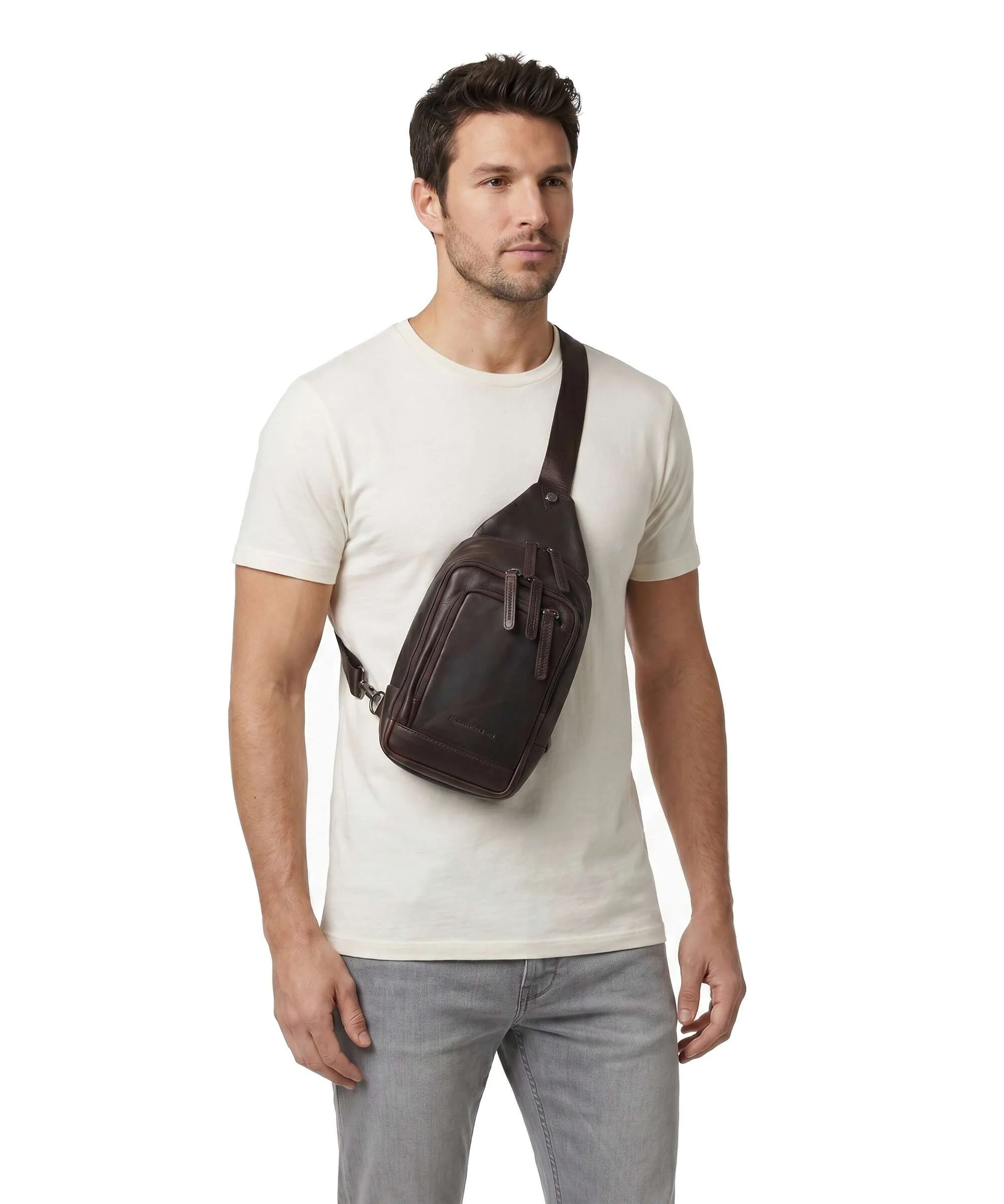 The Chesterfield Brand Cow Wax Pull Up Riga Sling rugzak brown - Image 4
