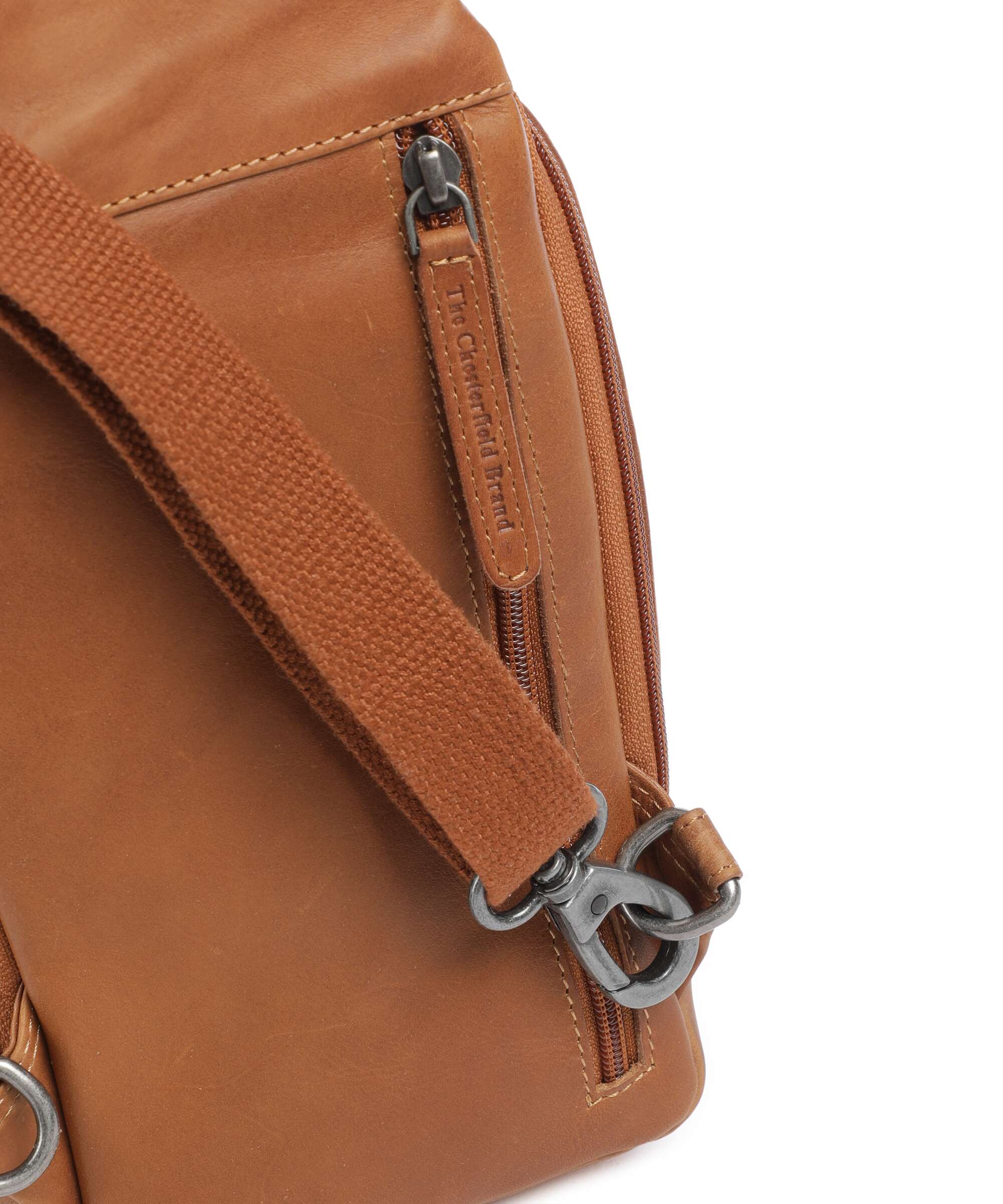 The Chesterfield Brand Cow Wax Pull Up Riga Sling rugzak cognac - Image 5