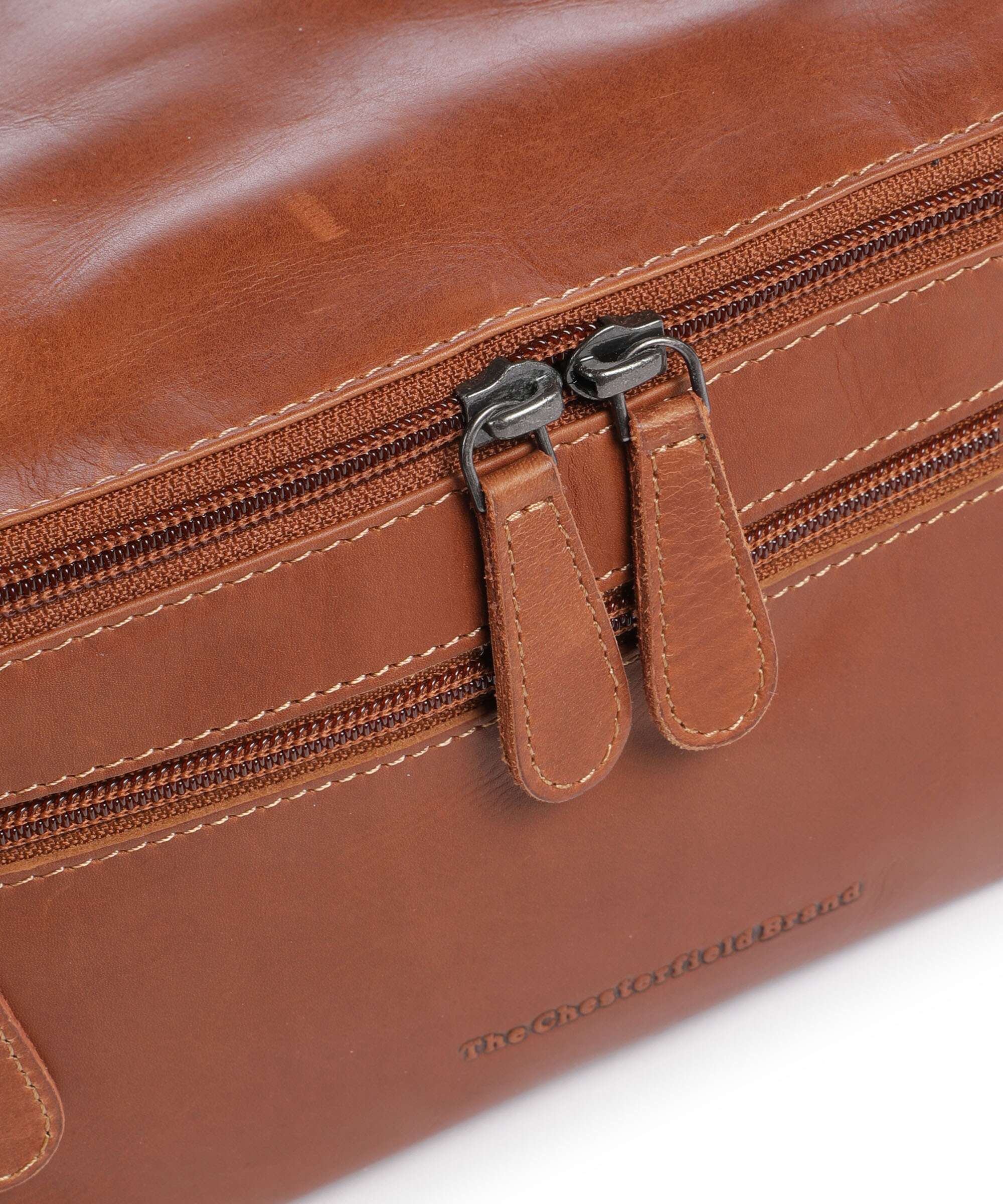 The Chesterfield Brand Wax Pull Up Cow Elmia Toilettas cognac - Image 3