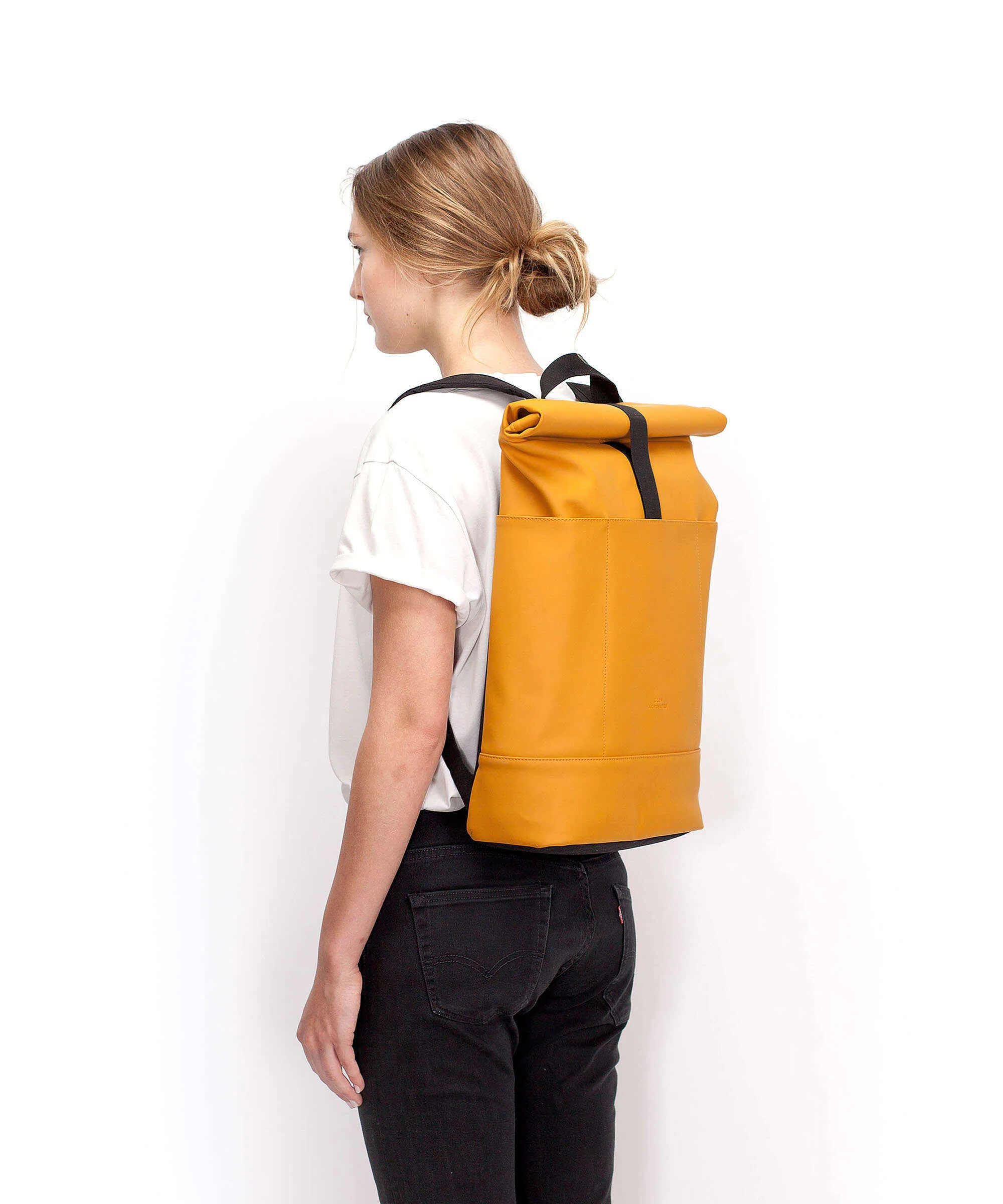 Ucon Acrobatics Lotus Hajo Medium Rolltop rugzak honey mustard - Image 3