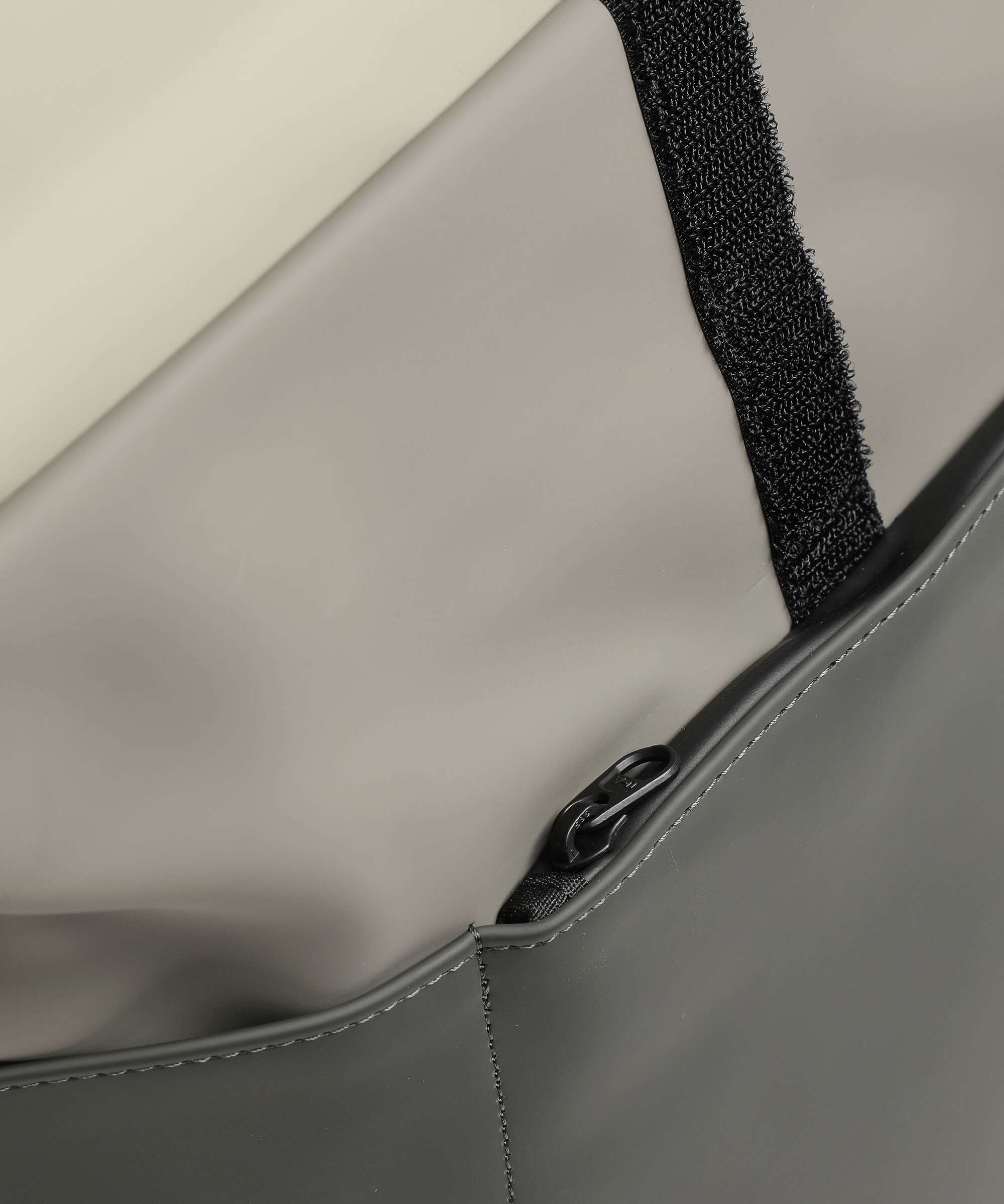 Ucon Acrobatics Lotus Hajo Medium Rolltop rugzak dark grey/asphalt - Image 3