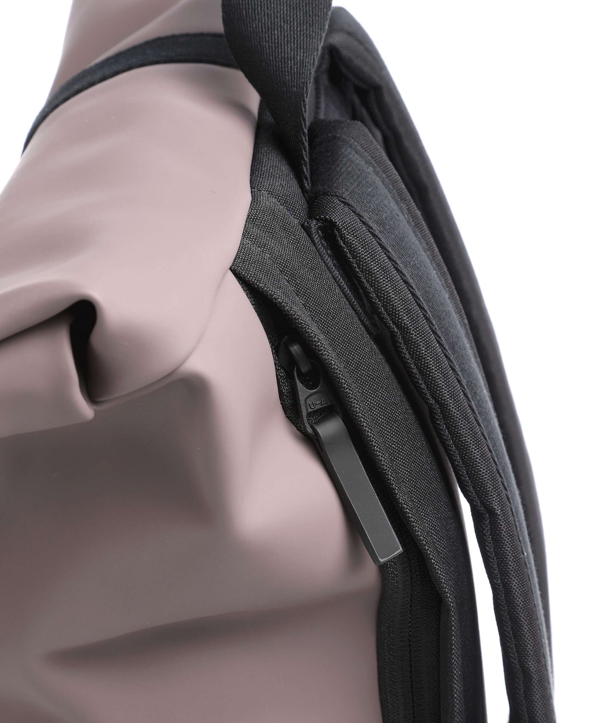 Ucon Acrobatics Lotus Jasper Medium Rolltop rugzak grape - Image 5