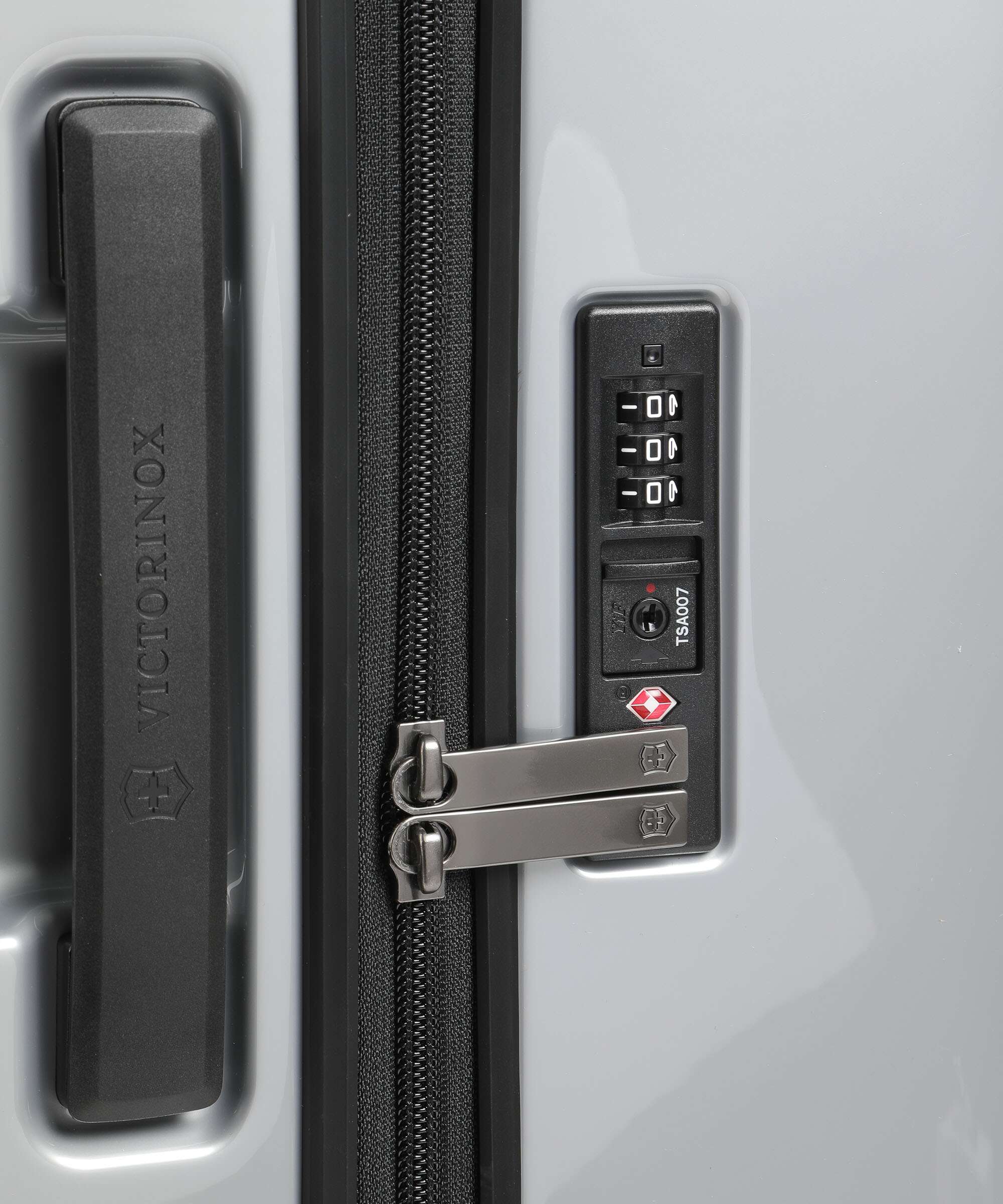 Victorinox Airox Large Trolley (4 wielen) silver - Image 3